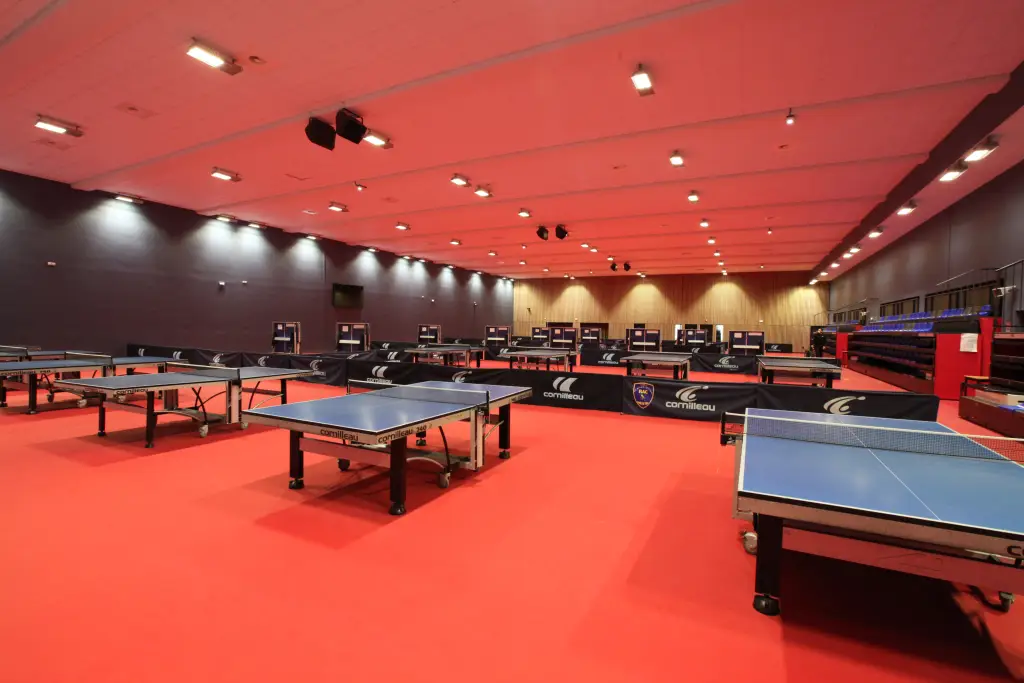 la salle de tennis de table du Complexe sportif Alain Mimoun