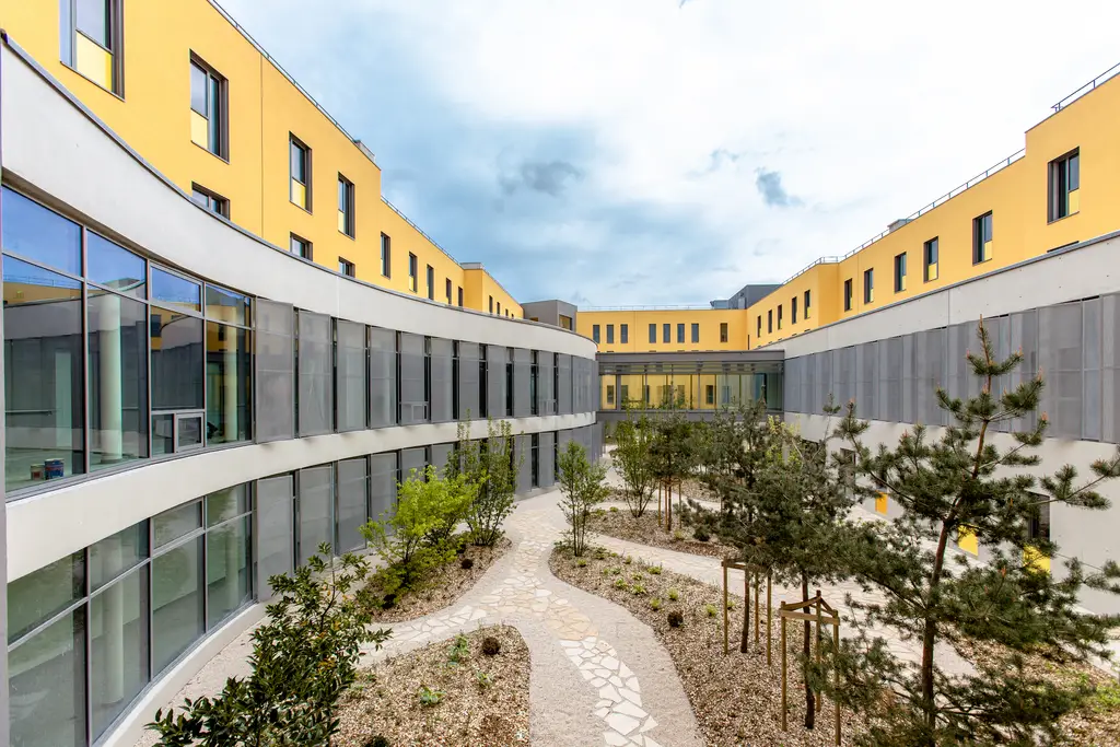 Hopital_Valmy__Dijon-Copyright__Stephane_URBANO_1.png