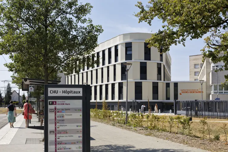 CHU de Dijon livré par Léon Grosse