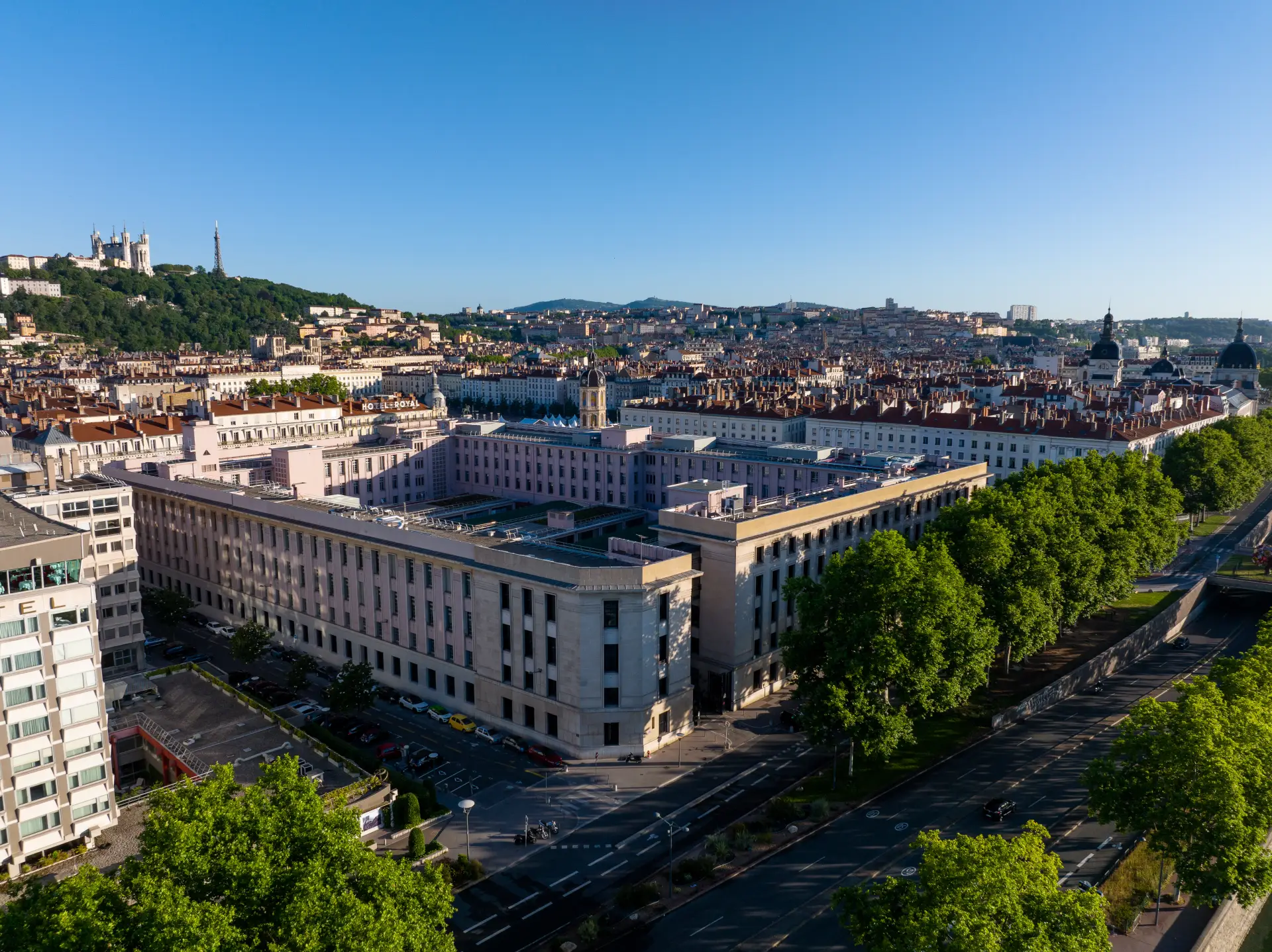 Village La Poste Bellecour à lyon 