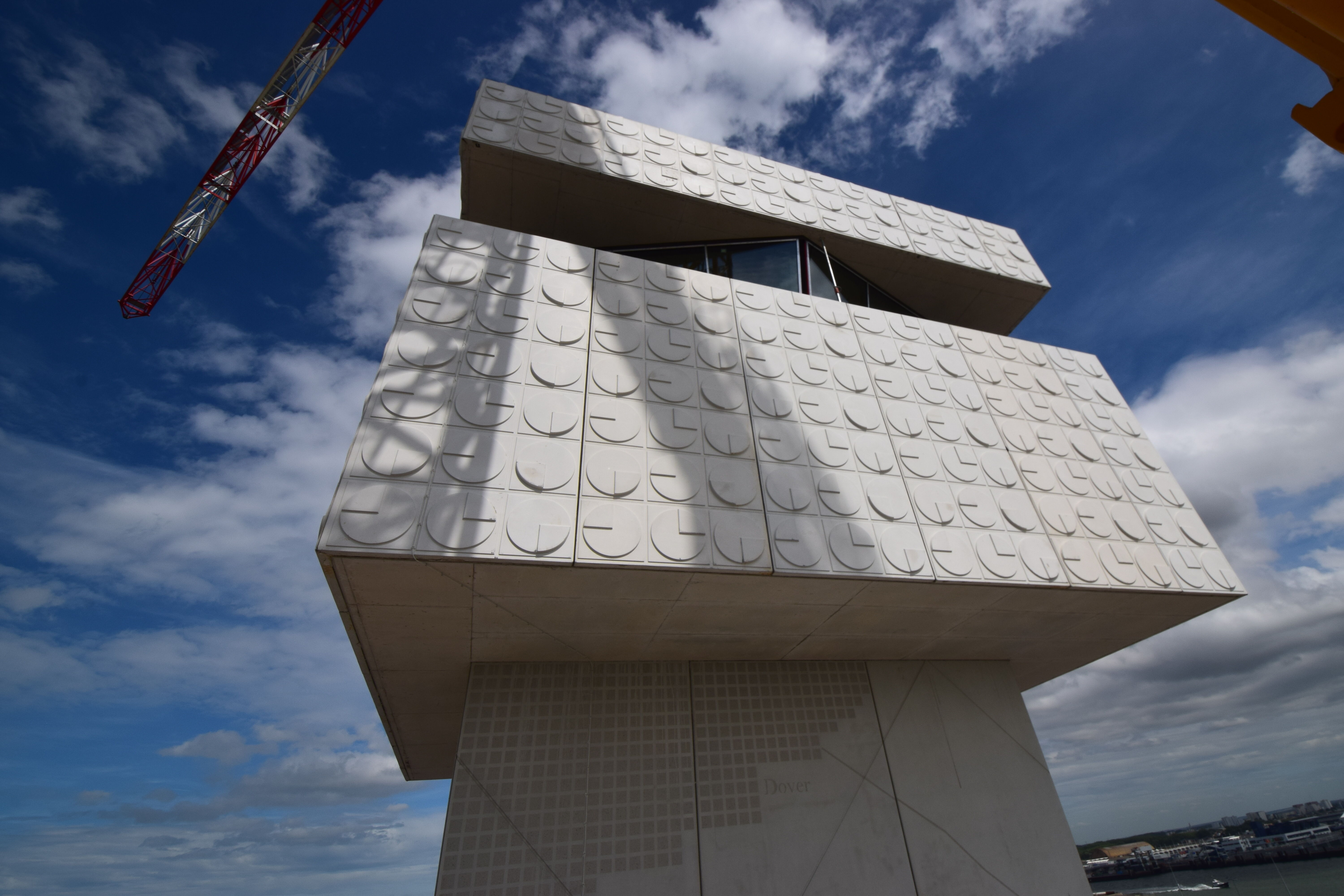 Construction de la Capitainerie Léon Grosse